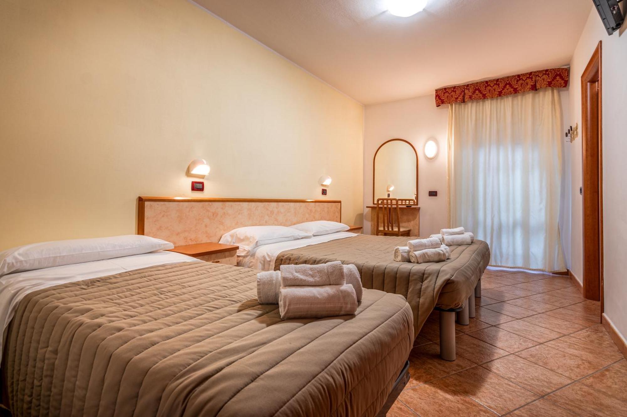 Hotel Zodiaco & Spa Vaneze Dış mekan fotoğraf